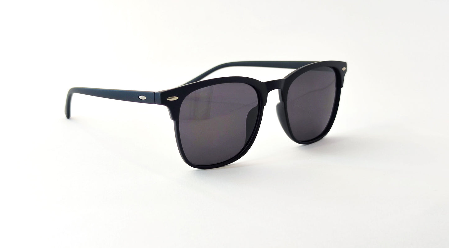 Mackenzi Matte Black-grey